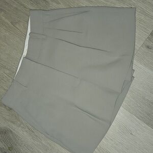 Aritzia mini effortless shorts